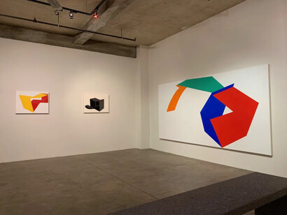 Osi Audu, Magic box, exhibition view. Courtesy of Skoto Gallery
