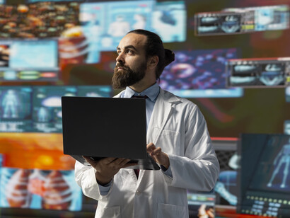 La combinación de volumen, variedad y velocidad en la gestión de datos biomédicos convierte al laboratorio en un componente estratégico dentro del ecosistema sanitario digital