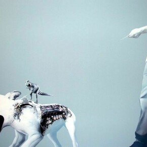 Gerard Ellis, Voy vestido para la fiesta II, oil on canvas 50″ x 74″