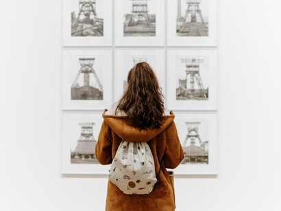 Arte em sua existência remete a um caleidoscópio de formas entre a técnica e o ritual