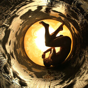 Entangle. Courtesy of Tang Teaching Museum and Art 