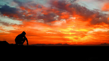 Tra le pieghe del ricordo: la nostalgia come compagna di viaggio nel tempo