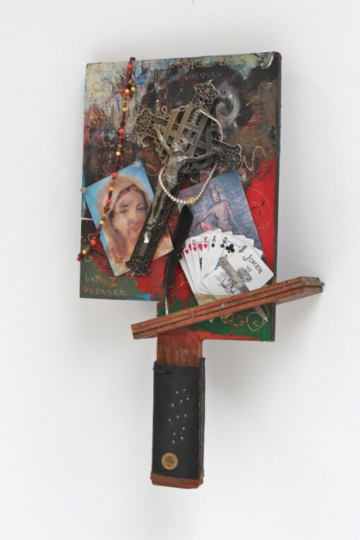 Sculpture, Eyes Wear Tug Odd! Courtesy of Hosfelt Gallery