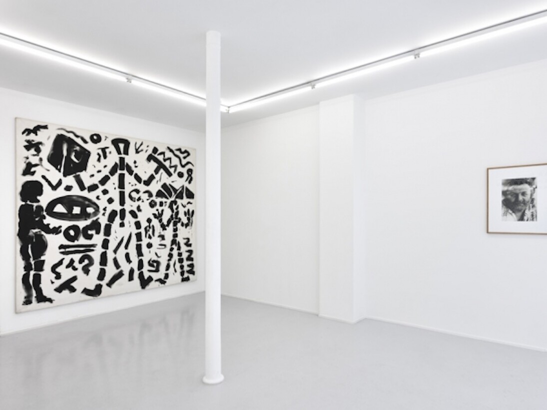 A travers A.R. Penck, Exhibition view. Courtesy of Suzanne Tarasieve 