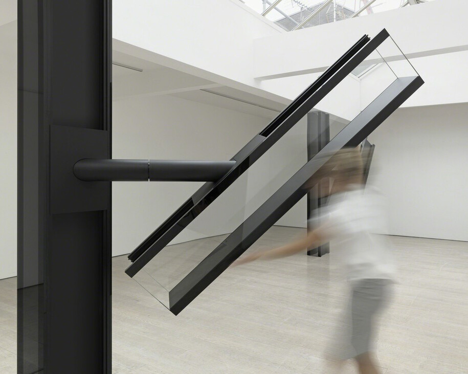 Sarah Oppenheimer, Exhibition view. Courtesy of Annely Juda Fine Art