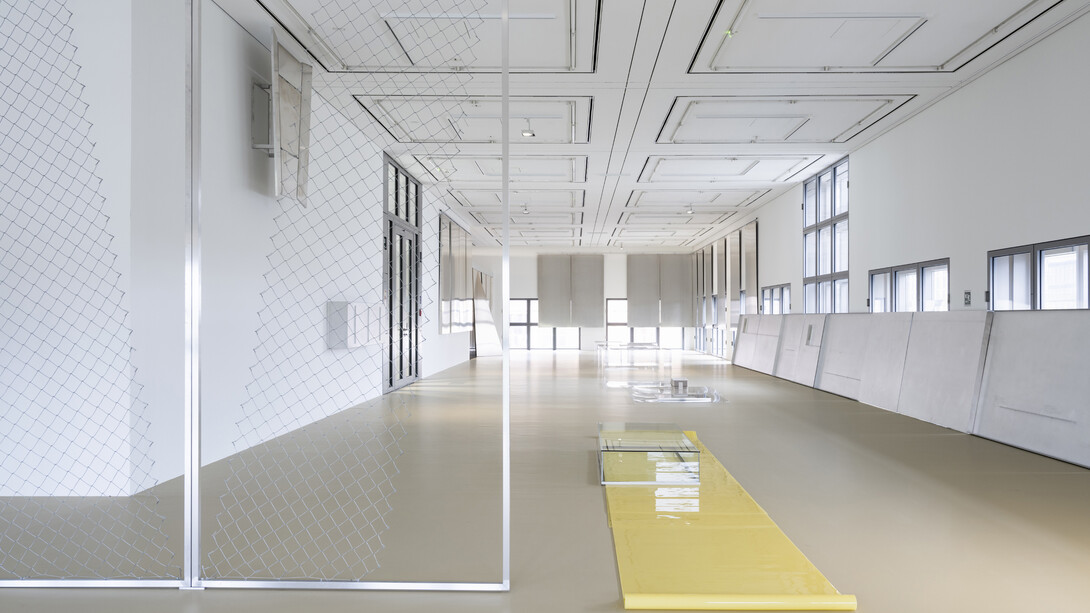 Edi Hila and Thea Djordjadze, exhibition view. Courtesy of Hamburger Kunsthalle