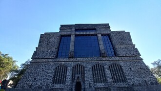 Museo Diego Rivera-Anahuacalli, fachada principal, 2022, ubicado en la alcaldía Coyoacán en la Ciudad de México, México