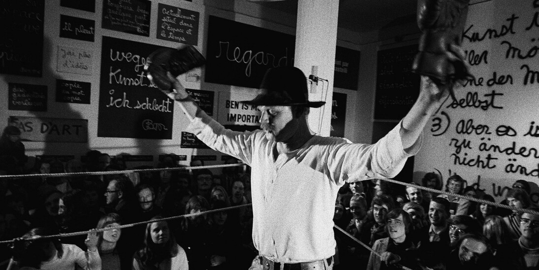 Joseph Beuys, Boxkampf für die direkte, Demokratie at documenta V, 1972
Copyright Hans Albrecht Lusznat, 2017 . Courtesy of Waddington Custot