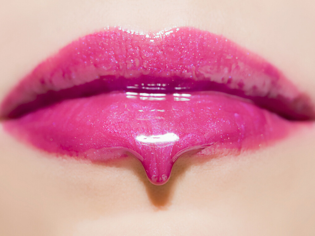 Sandro Hyams, Kiss