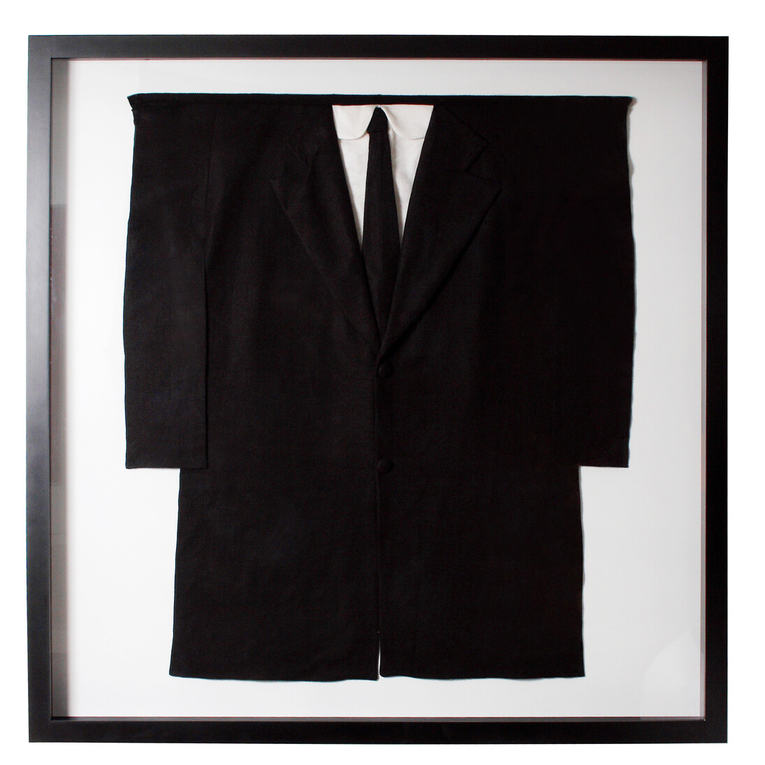 Nelson Leirner. Suit. 1973. 165 x 165 cm