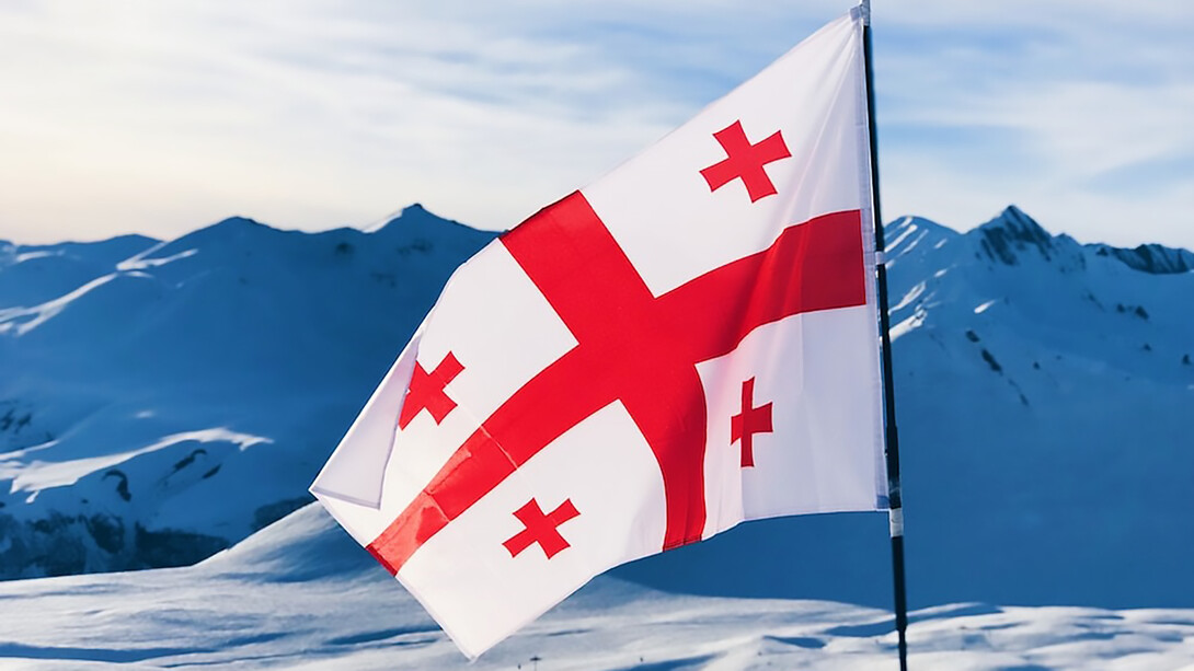 Kudebi Lift, Georgian flag, Georgia