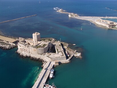 TRapani. Vista aérea del Castello della Colombaia