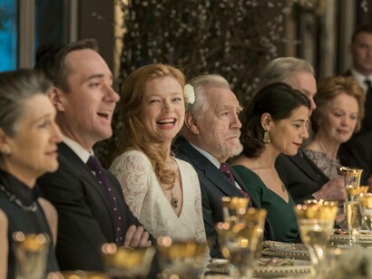 Matthew Macfadyan, Sarah Snook, Brian Cox in a scene from season 1 of Succession
