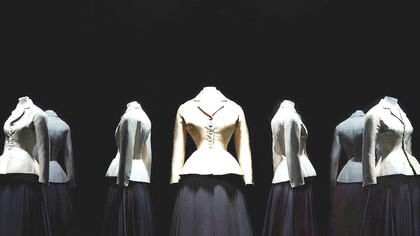 La Bar jacket di Dior e la sua evoluzione