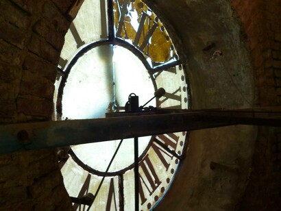 El interior de un reloj