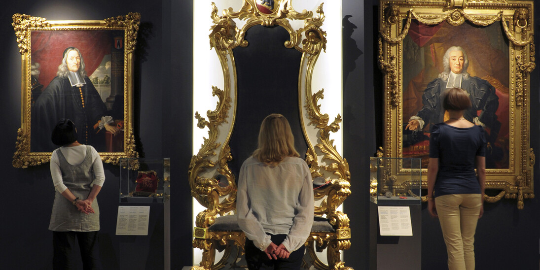 A glance around the exhibition “Glory and decline of the Ancien Régime”
© Bernisches Historisches Museum, Bern. Photograph Christine Moor
