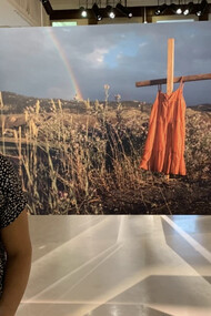 En 2022, la photo d'Amber Bracken, intitulée Kamloops Residential School, a été élue photo de presse mondiale. Le World Press Photo Contest 2022 est divisé en six régions : Afrique, Asie, Europe, Amérique du Nord et centrale, Amérique du Sud, et Asie du Sud-Est et Océanie 