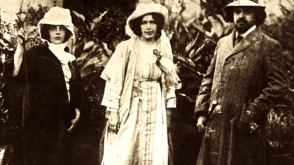 Berdiáyev con su esposa Lydia y Adelaide Gertsyk