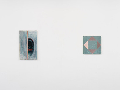 R. H. Quaytman, Ones, chapter 0.2, exhibition view. Courtesy of Miguel Abreu Gallery