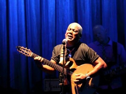 Jonathan Butler by Yuka Yamaji c/o Blue Note Tokyo