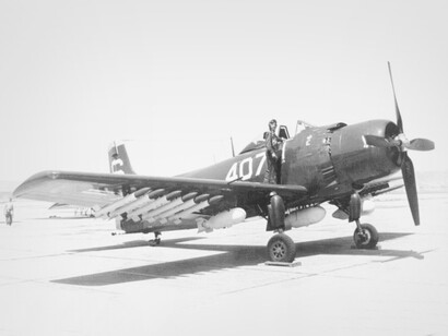Douglas AD1 Skyraider, avion militar utilizado en el ataque a la planta eléctrica de Hwachon en la Guerra de Corea (1950 a 1953)
