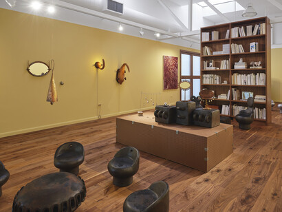 Various artists, En este momento, exhibition view. Courtesy of Anthony Meier