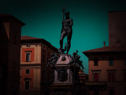 La icónica Plaza de Neptuno en Bolonia