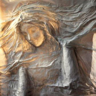 Flavia Franceschini, Diafane presenze-Risveglio, 2012, stoffa,colle, gesso, acrilici