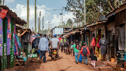 The landscape in Kibera, a slum in Nairobi, Kenya, reflects the urgent challenges faced by millions worldwide, underscoring the IAI’s commitment to ensuring dignified housing for all