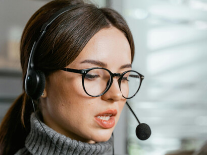 Central de atendimento ineficaz: saiba como um consumidor enfrentou dificuldades para cancelar uma compra e obter reembolso em uma loja online