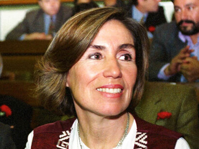 En 1976 la dictadura de Augusto Pinochet secuestró e hizo desaparecer al esposo de Gladys Marín, el ingeniero Jorge Muñoz