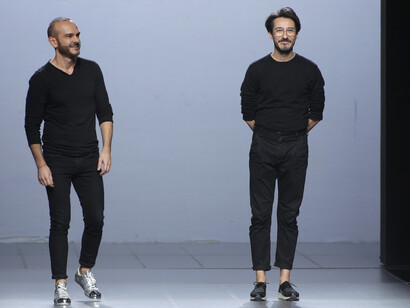 Juan Carlos Fernández y Antonio Burrillo en la Mercedes Benz Madrid Fashion Week