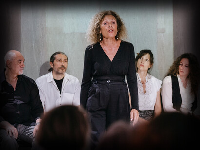 Per seguire il laboratorio “Vive voci”, culminato nel festoso “Oratorio laico”del maggio 2024 a Prato, non era necessaria nessuna competenza attoriale o musicale © Ilaria Costanzo