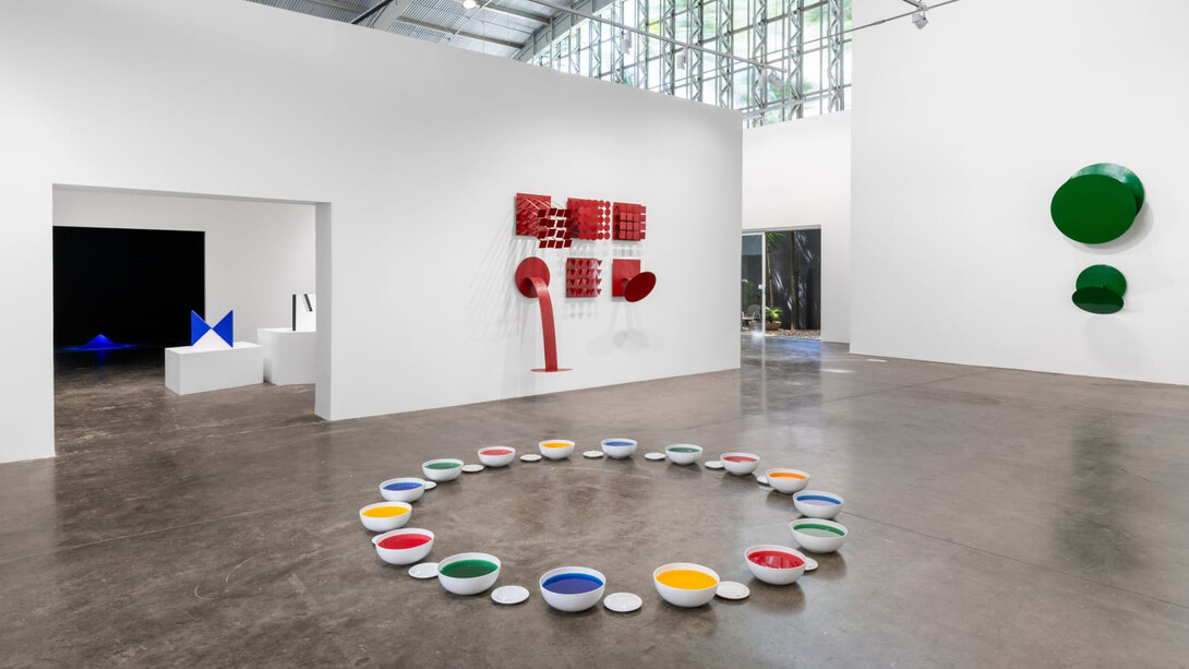 Lygia Pape, Sendo, vista da exposição. Cortesia de Mendes Wood DM