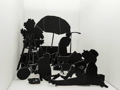 "O itse ke tlamhile ho mo kuta manala, 2016. © Lebohang Kganye. Courtesy AFRONOVA GALLERY and ROSEGALLERY."
