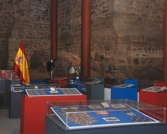 La Casa Real y el Ejército Español. Courtesy of Museo del Ejército
