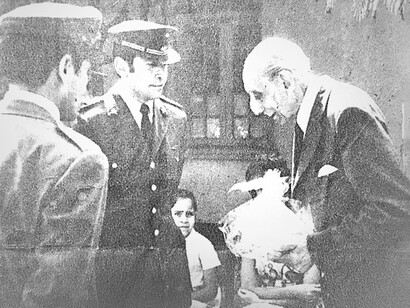 Homenaje a Sady Zañartu en Taltal 1974