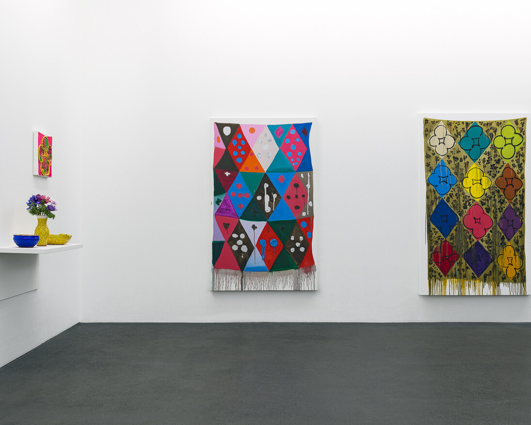 Judy Ledgerwood, Exhibition view. Courtesy of Häusler Contemporary 