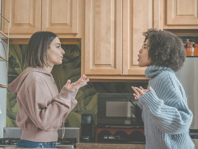 Famiglia, discussione