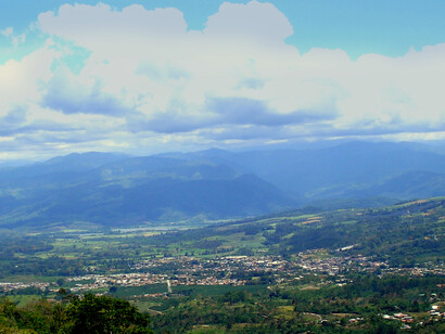 Una porción del hermoso valle de Turrialba. Foto: Luko Hilje
