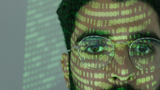 Cuando la inteligencia artificial se desarrolla sin equilibrio, los sistemas humanos pierden cohesión y estabilidad