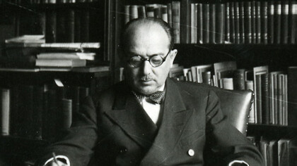 Hans Kelsen fue un jurista y filósofo austríaco de origen judío