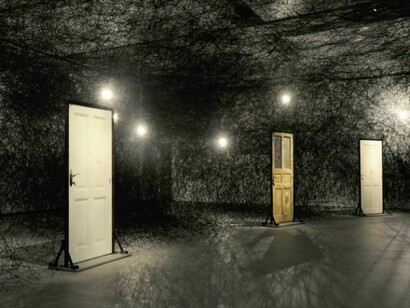 Chiharu Shiota - Installazione