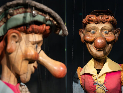 Verschiedene Künstler, Hinter den kulissen², Ausstellungsansicht. Mit freundlicher Genehmigung des Albertinum Museums