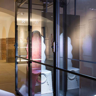 Replica Knowledge. Courtesy of Tieranatomisches Theater