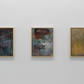 Vue de l’exposition / View of the exhibition «panemetCircen», kamelmennour (47rueSaint‑André desarts), Paris, 2017©LiamEverettPhoto. JulieJoubert & archives kamelmennourCourtesy the artist and kamelmennour, Paris/London