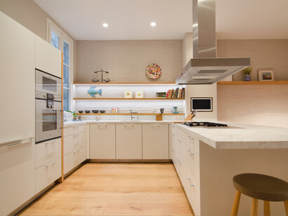 Restauración vivienda modernista en el ensanche (Barcelona). Cocina.
Autor: Estudio Vilablanch. Fotos: Maria Comas
