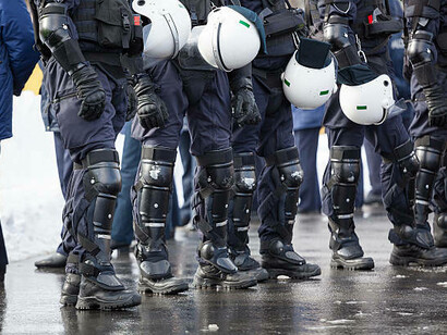 A powerful image showing armed police officers, Lisbon, Portugal, highlighting the dramatic moments of the incident