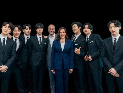 Integrantes do grupo BTS participam de conferência na Casa Branca dos Estados Unidos com a Vice Presidente Kamala Harris para falar sobre a importância de lutar contra os crimes de ódio em relação a pessoas asiáticas 