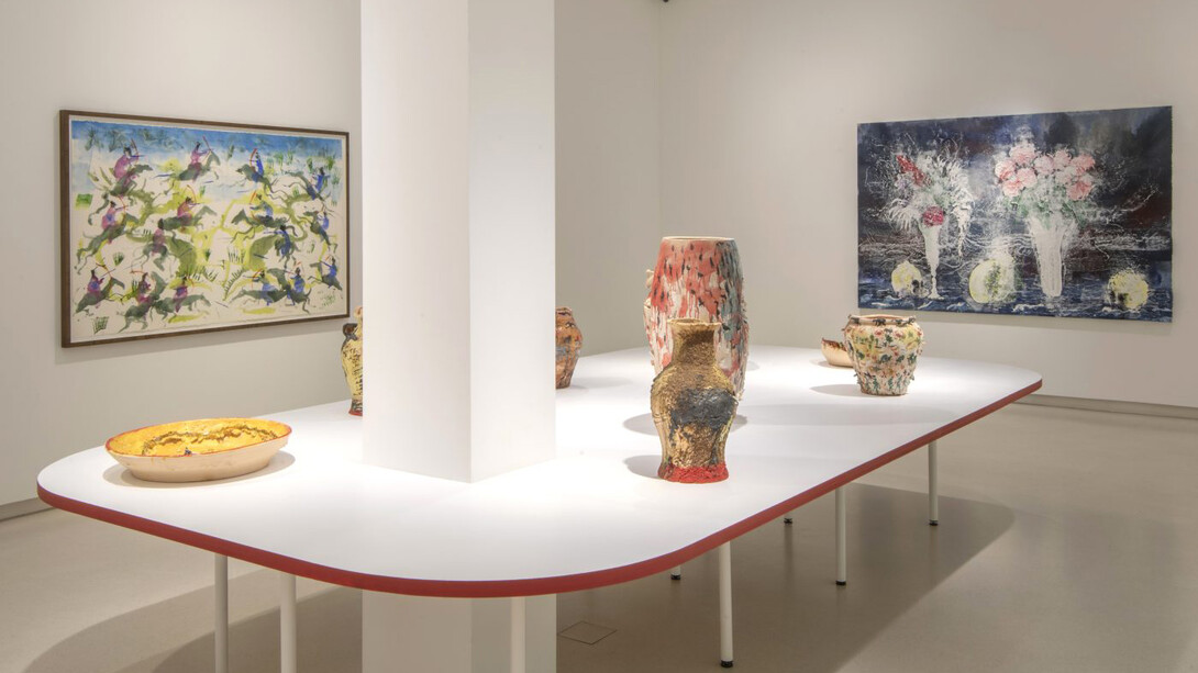 Miquel Barceló, Flores, peces, toros, vista de exhibición. Cortesía de Galería Elvira González
